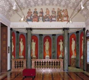Biblioteca Storica in centro