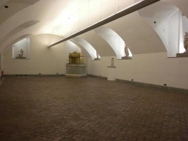 Biblioteca Storica in centro