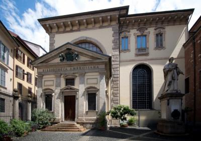 Biblioteca Storica in centro
