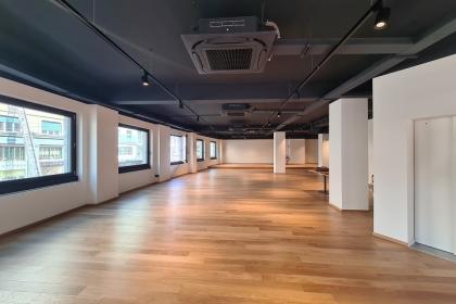 Spazio versatile in San Babila