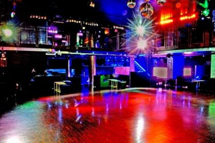 Discoteca per eventi numerosi