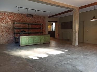 Showroom green in Tortona