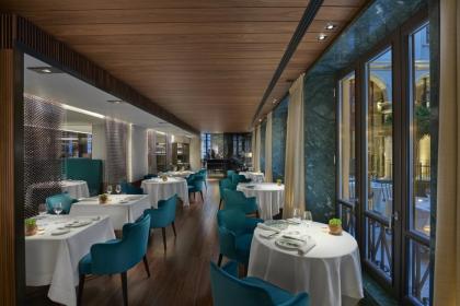 Hotel a 5 stelle lusso in centro a milano con sale