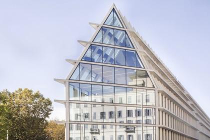 Spazio meeting vetrato in Garibaldi