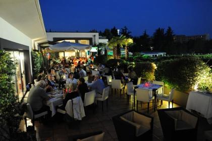Location Pool Party