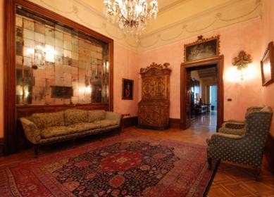 Villa d'epoca in centro