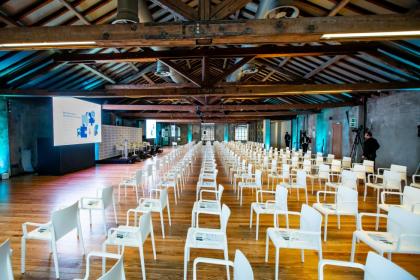 Studio Industriale in Mecenate