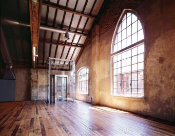 Studio Industriale in Mecenate
